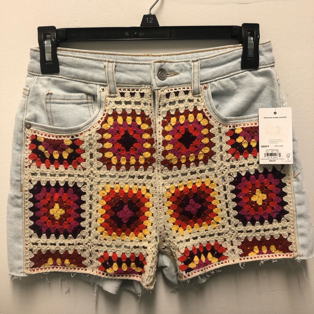 Embroidery Short